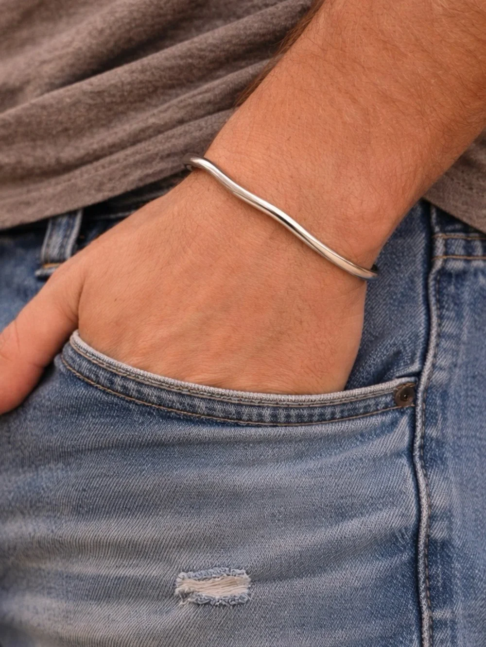 Sterling silver open bangle
